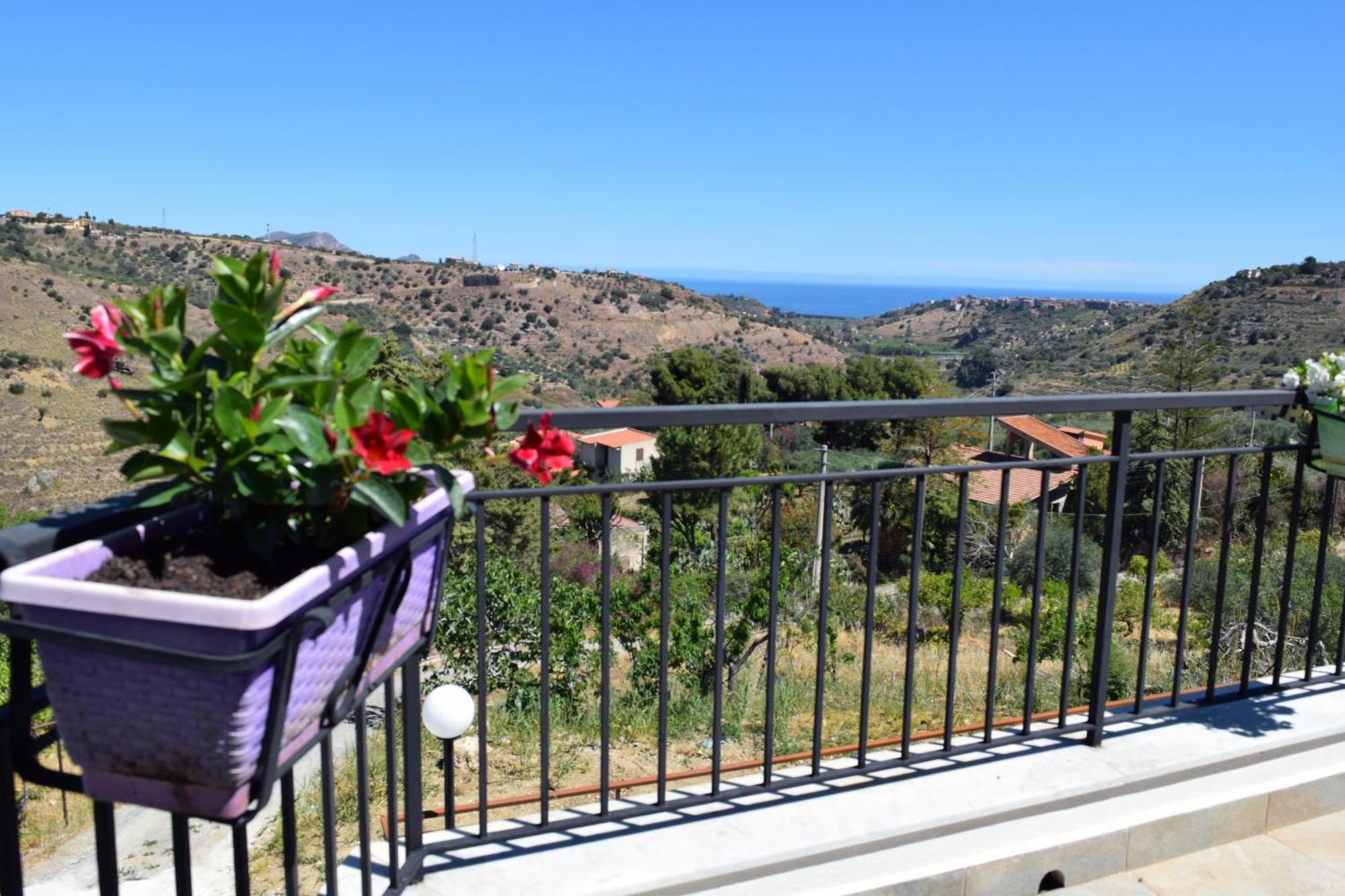 Granatelli Holiday Home อัลตาวิลลา มิลิเชีย ภายนอก รูปภาพ